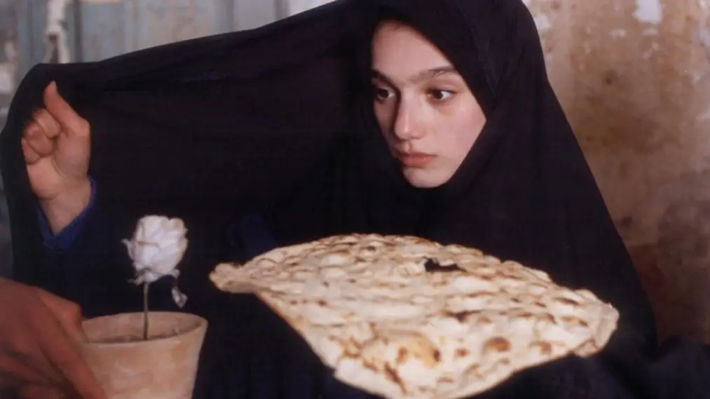 Phim A Moment of Innocence - نون و گلدون (1997)
