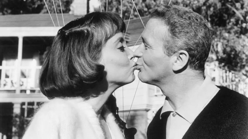 Phim A Ticklish Affair - A Ticklish Affair (1963)