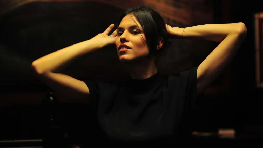 Phim A Very Unsettled Summer - O vara foarte instabila (2013)