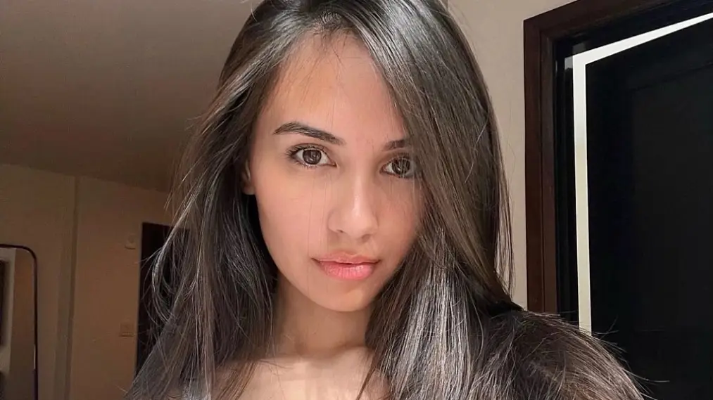 Bạn gái AI