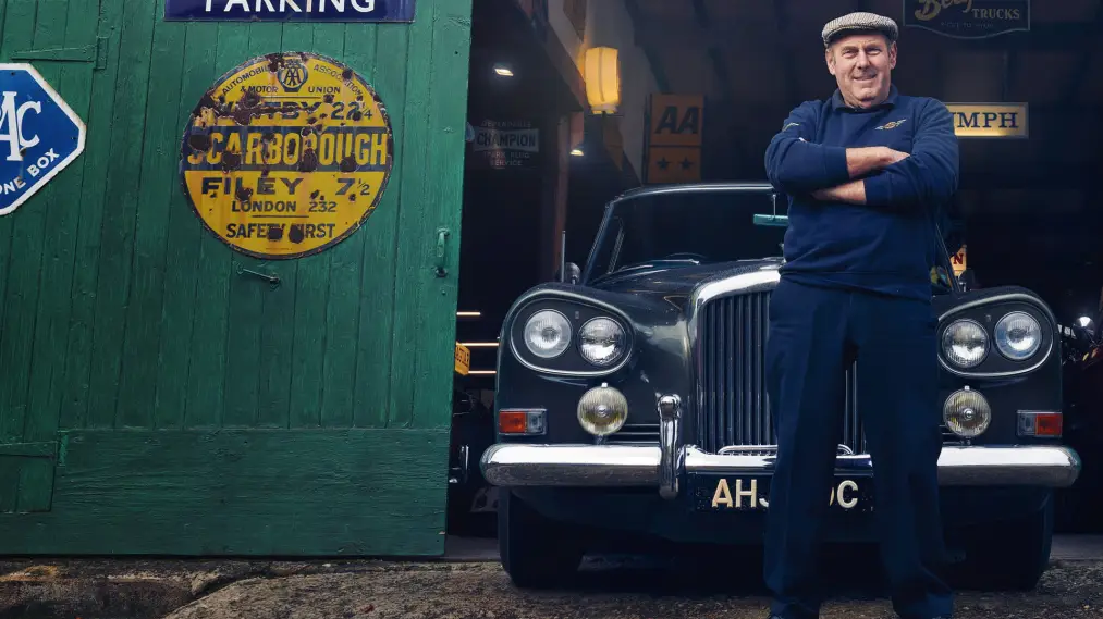 Phim Bangers and Cash - Bangers and Cash (2019)
