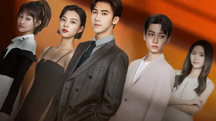 Bí Mật Của Cô Ấy