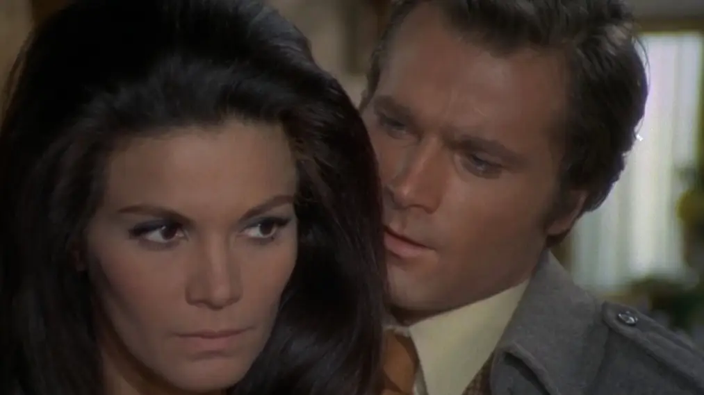 Phim Detective Belli - Un detective (1969)