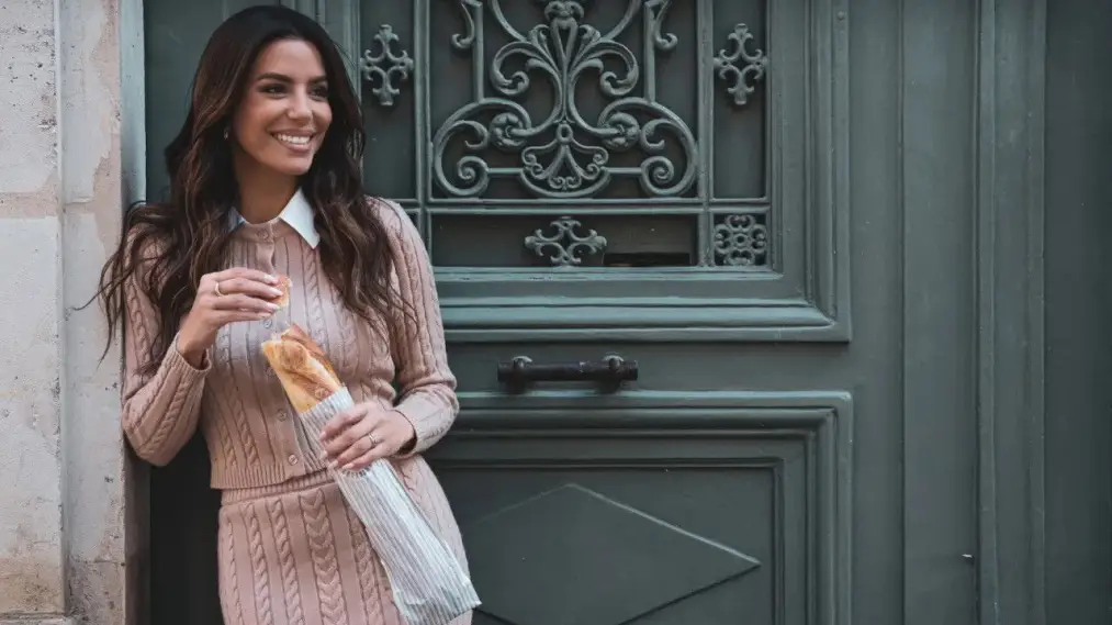 Phim Eva Longoria: Searching for France - Eva Longoria: Searching for France (2026)