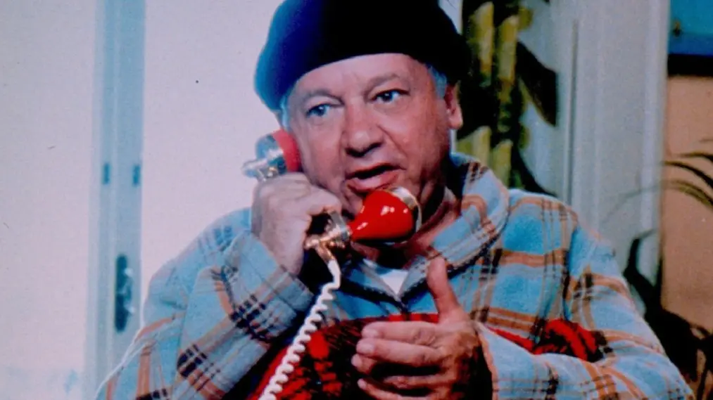 Phim Fantozzi Retires - Fantozzi va in pensione (1988)