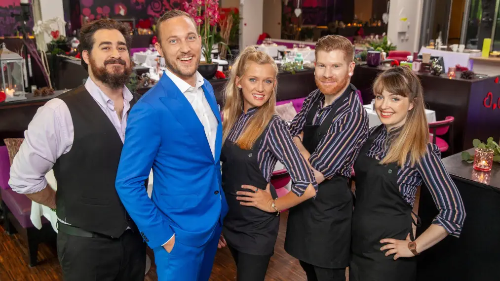 Phim First Dates Ireland - First Dates Ireland (2016)
