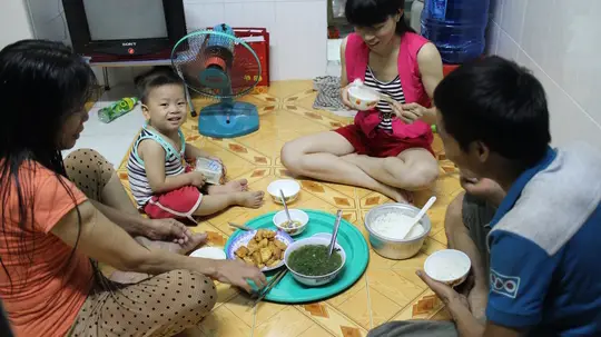 Gia đình tạm bợ