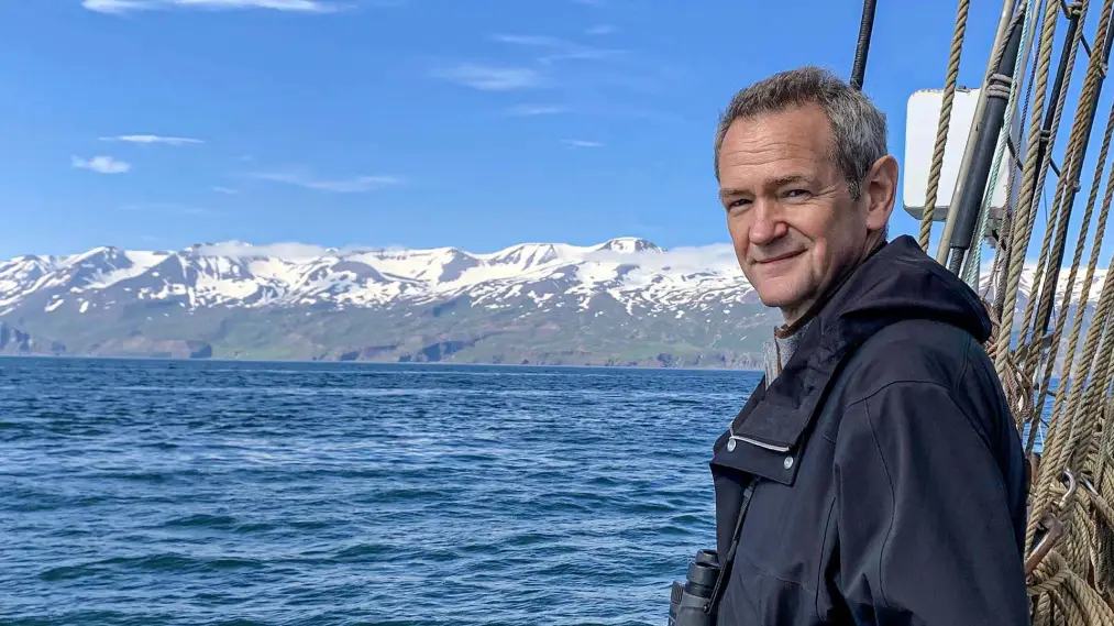 Phim Iceland with Alexander Armstrong - Iceland with Alexander Armstrong (2021)