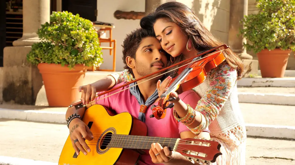 Phim Iddarammayilatho - ఇద్దరమ్మాయిలతో (2013)