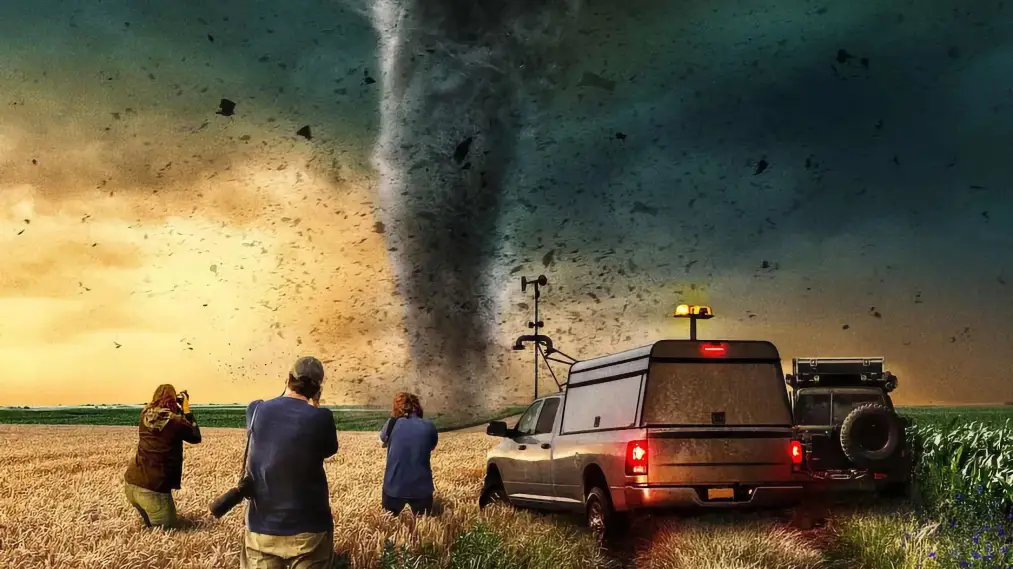 Phim In the Eye of the Storm: Chasers - In the Eye of the Storm: Chasers (2026)