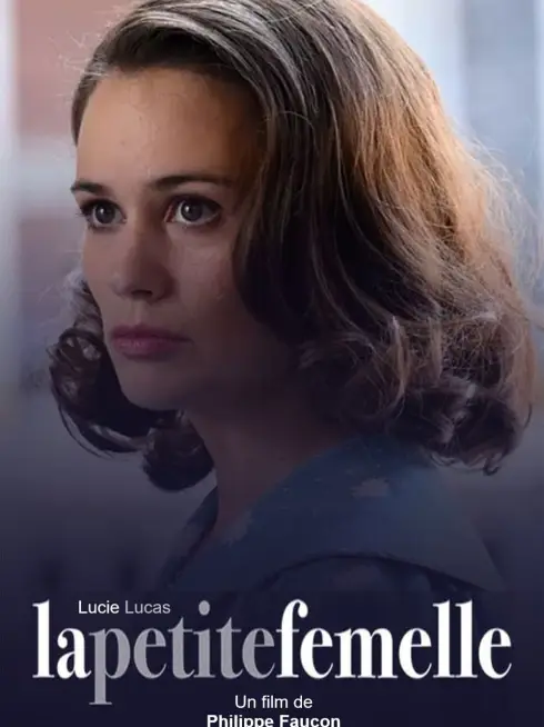 La petite femelle