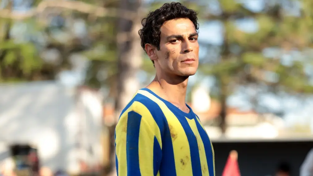 Phim Lefter: The Story of the Ordinarius - Lefter: Bir Ordinaryüs Hikayesi (2025)