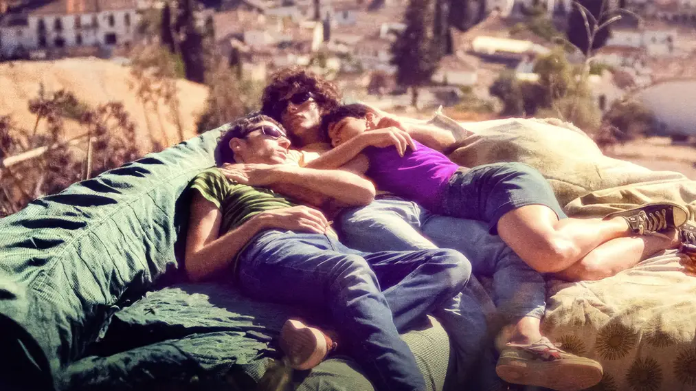 Phim Saturn Return - Segundo premio (2024)
