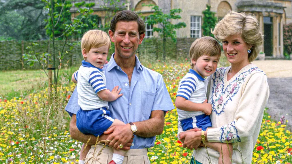 Phim Secrets of the Royal Palaces - Secrets of the Royal Palaces (2021)
