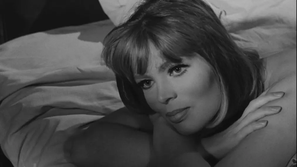 Phim Sweet Skin - Strip-Tease (1963)