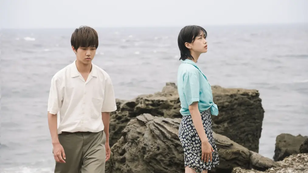 Phim Two Seasons, Two Strangers - 旅と日々 (2025)